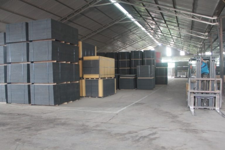 many plywood pallets are stacked up on eachother at Phu Cau factory